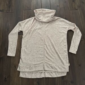 Jenny Boston Tan Turtleneck Lightweight Winter Fall Basics Long Sweater S NWT